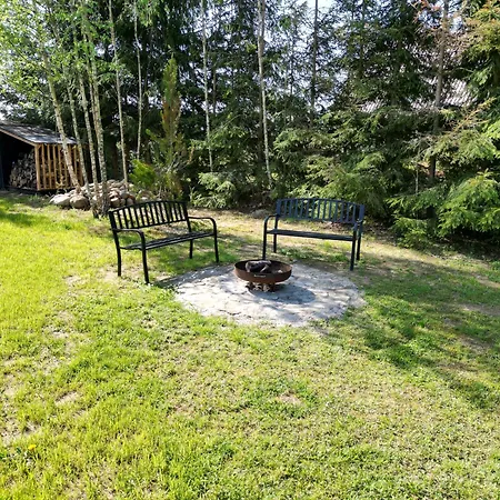 Activfarm Na Kaszubach /domek Madzia Vakantiehuis *